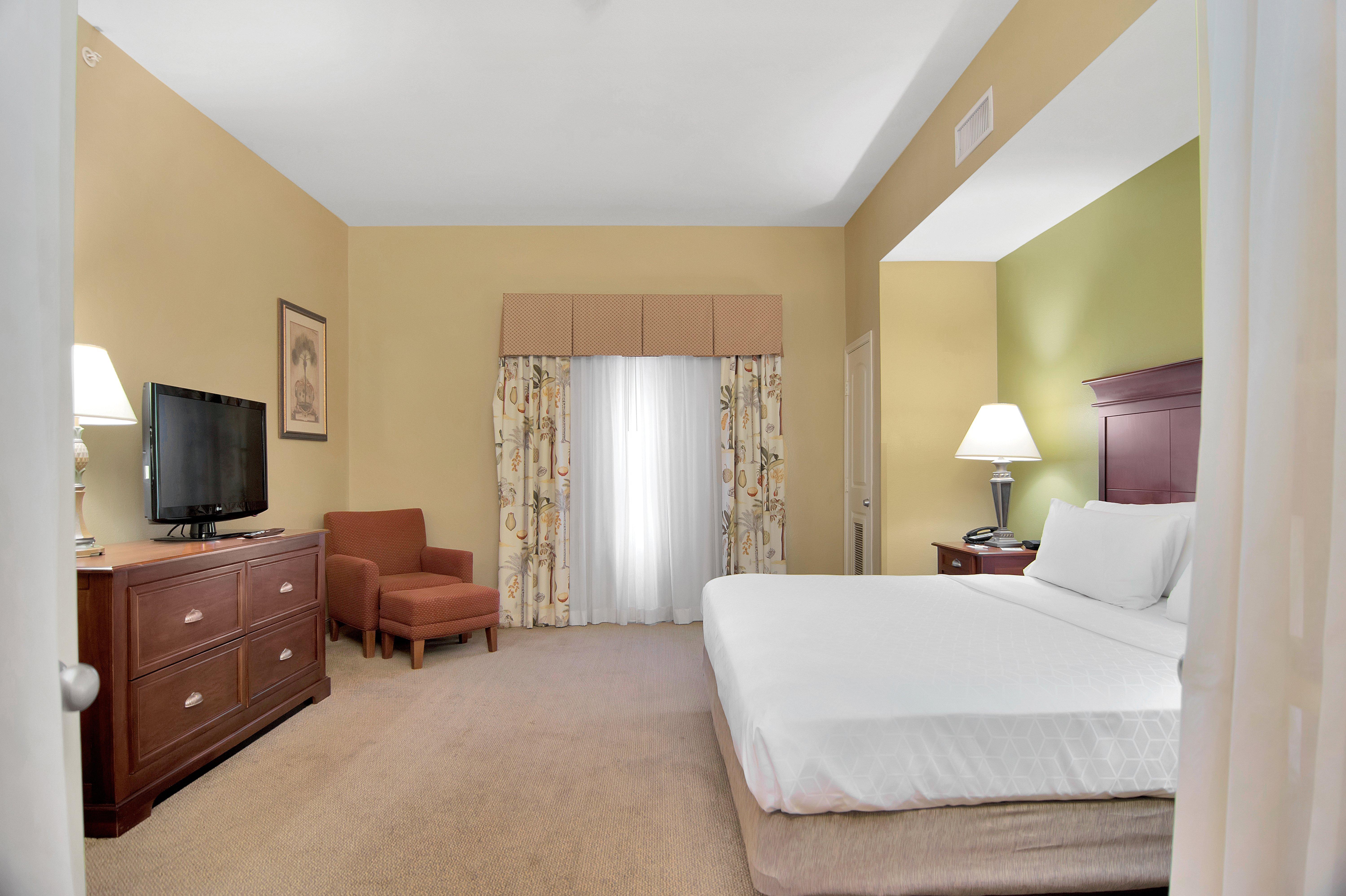 Holiday Inn Express Hotel & Suites Dfw West - Hurst By Ihg Exterior photo